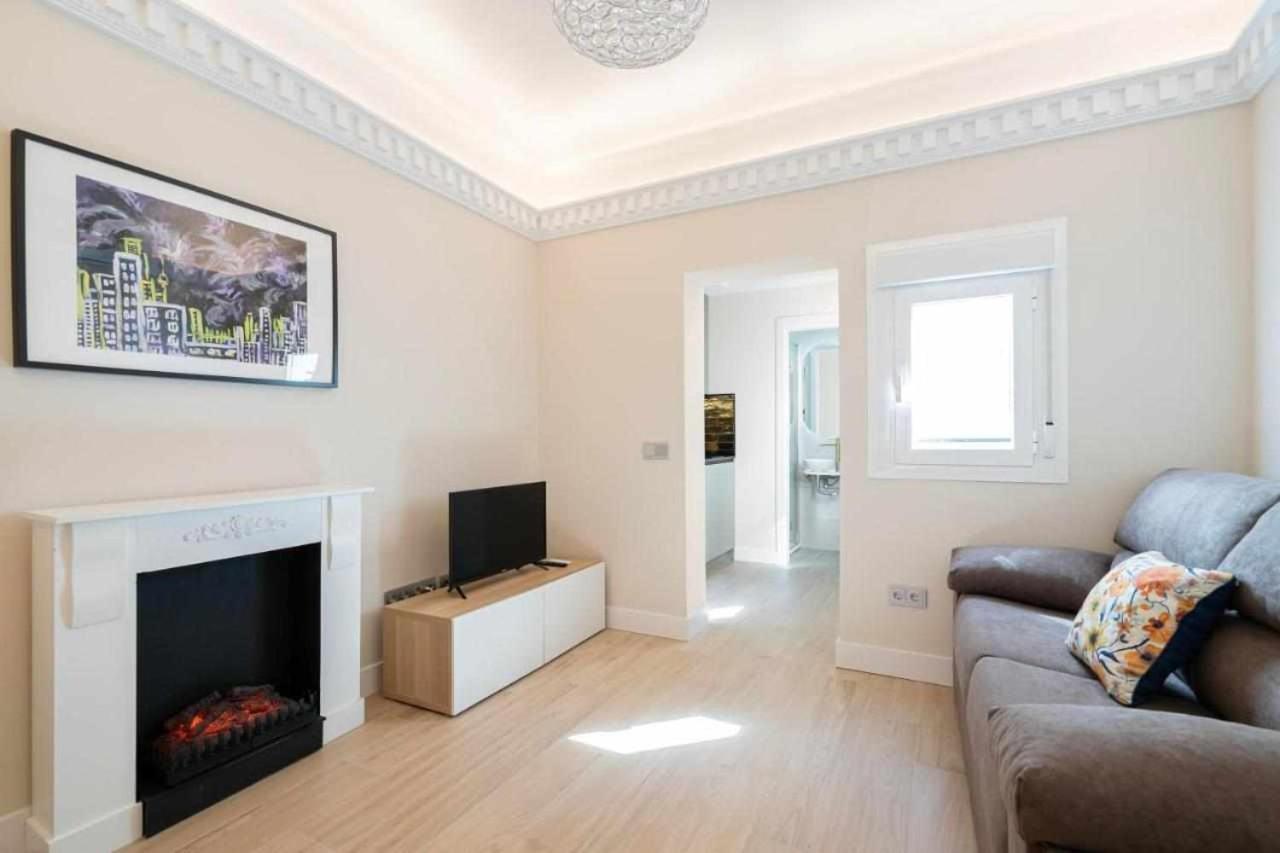 Nuevo Bien Comunicado 1 Dormitorio Madrid Bagian luar foto