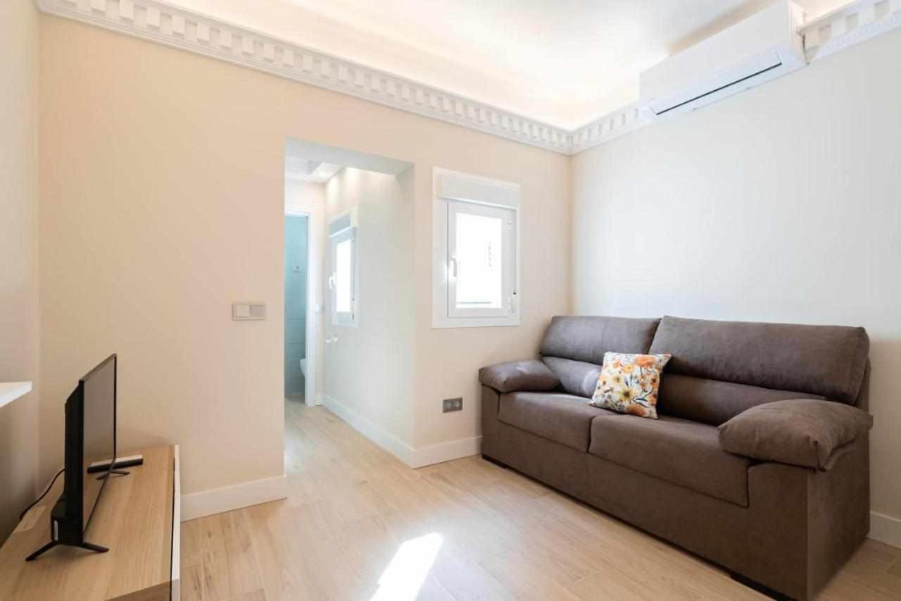 Nuevo Bien Comunicado 1 Dormitorio Madrid Bagian luar foto