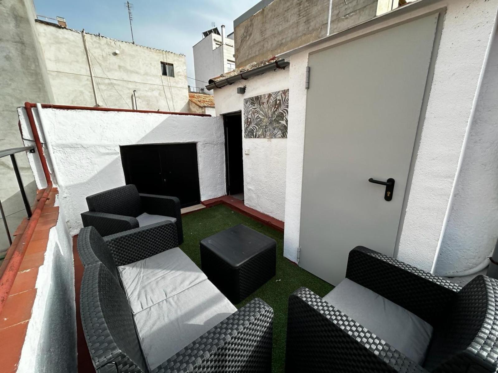 Nuevo Bien Comunicado 1 Dormitorio Madrid Bagian luar foto